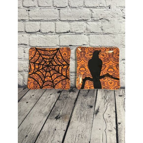 2 Rae Dunn Halloween‎ Magenta M Studios Crow Black Bird Spider Web Snack Plates - Picture 1 of 6